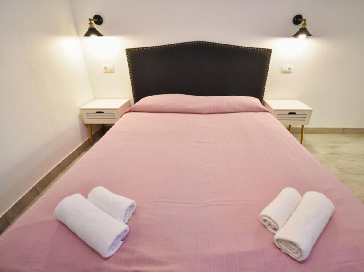 Studios Barre With Jacuzzi Rovinj Exterior photo